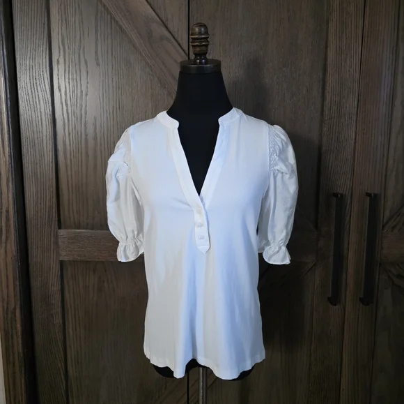 LAST CHANCE Tuckernuck Pomander Place Puff Sleeve Top - Picture 1 of 4